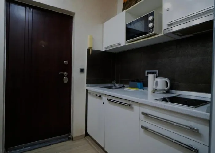 Moon 贝尔格莱德